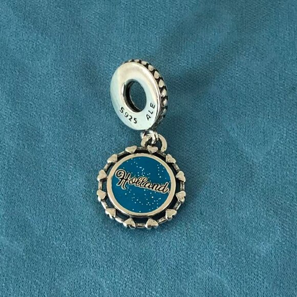 🔥🔥Pandora Custom De Zwaan Windmill and Tulip Field Charm - Picture 2 of 3